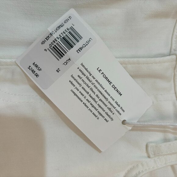 FRAME Le High Straight Cascade Hem Jeans in White Denim - Picture 5 of 7
